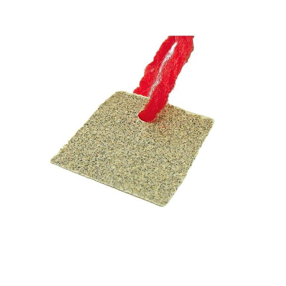 Sand and Sniff 2 Cedar Wood Ducks Protects And Refreshes Wardrobes Drawers - Picture 5 of 10